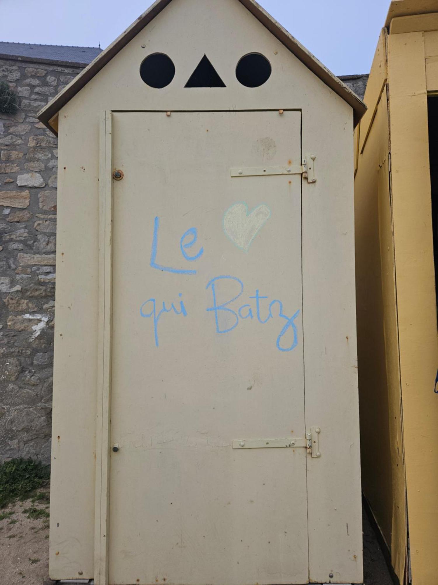 Maison De Famille A Batz Sur Mer Proche Plages Экстерьер фото